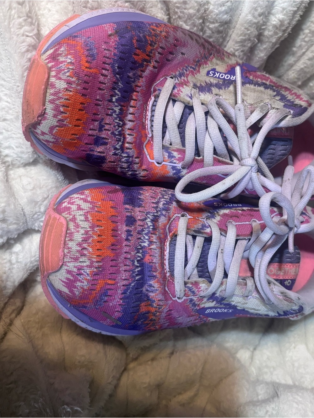 Brooks Sneakers - Pink Purple Orange Pattern